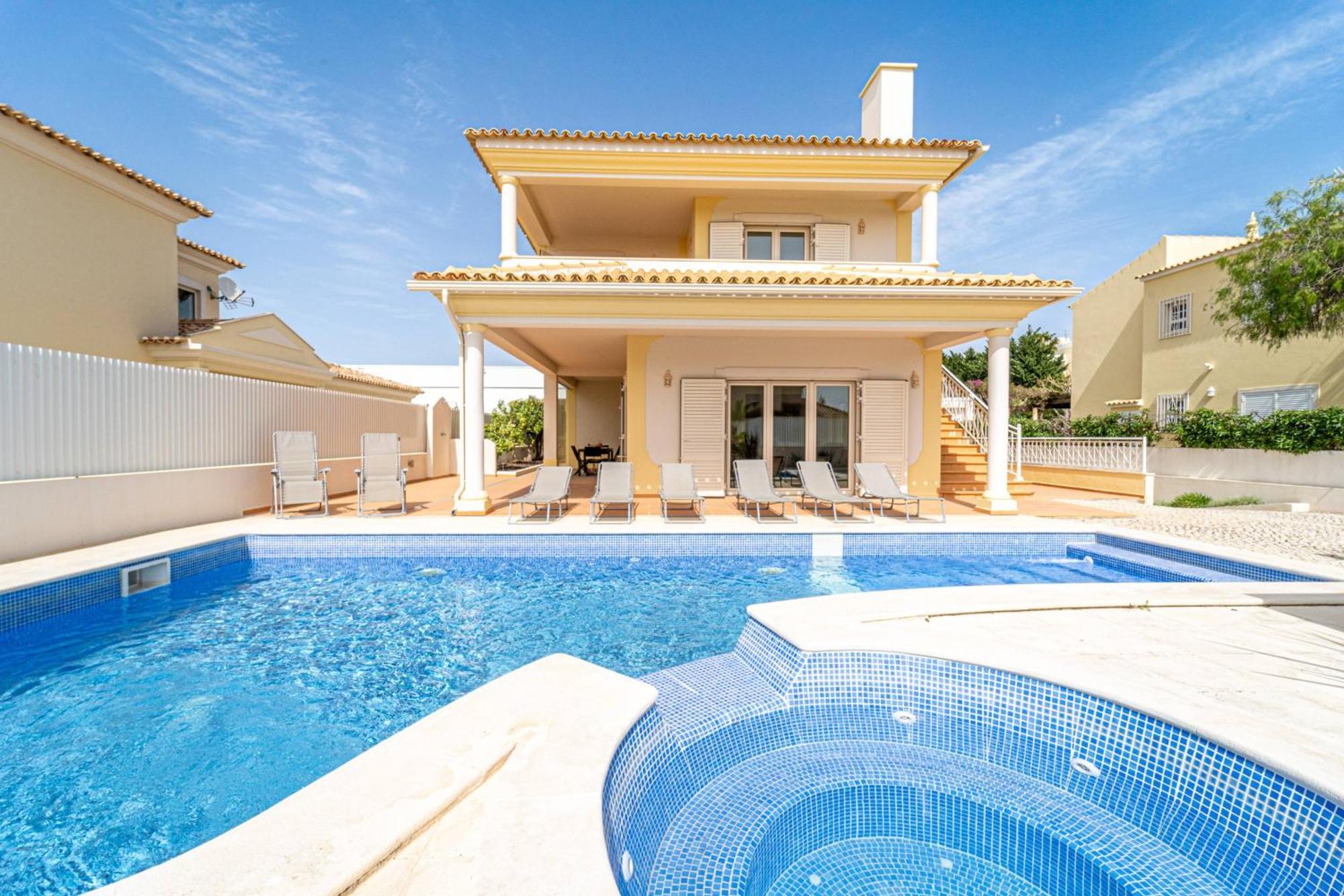 Villa Ribeiro By Hellovacations 알부페이라 외부 사진